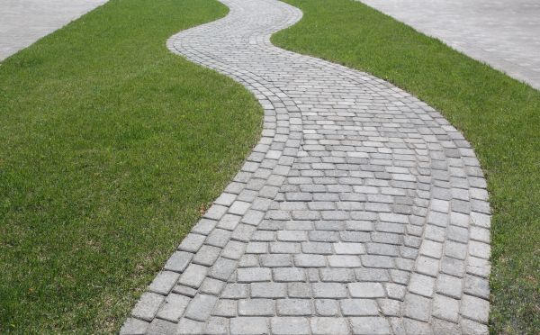 Cost of Pathway Paving in Danbury